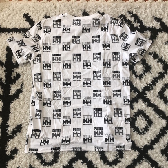 Puma and Helly Hansen t shirt collab. Size large - Picture 4 of 4